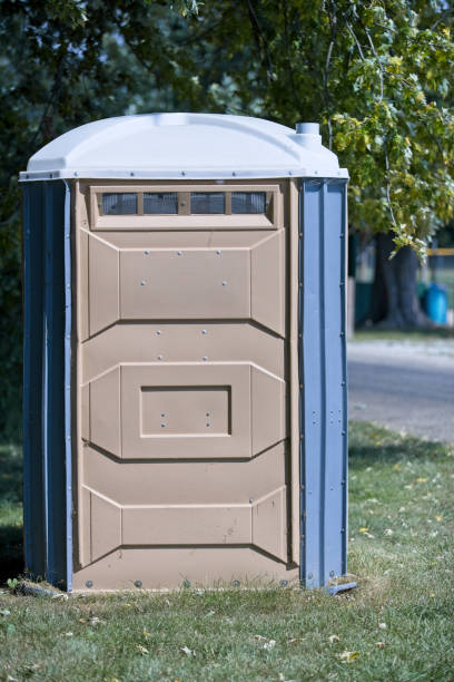 Portable Toilet Options We Offer in Redlands, CO